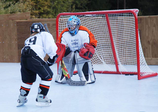 Rossland_BC_synthetic-Rink-hockey-player
